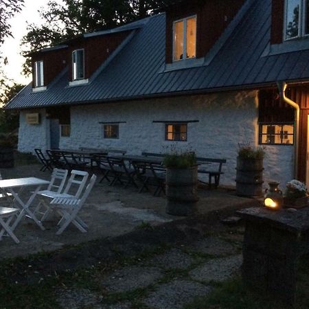 Rosenborgs Friluftspensionat Färjestaden エクステリア 写真