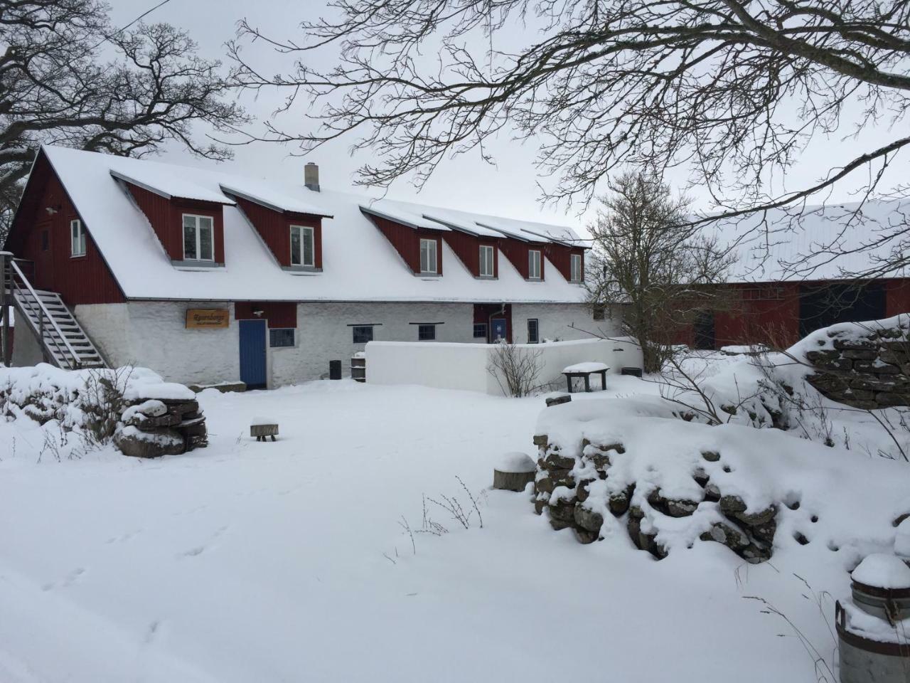 Rosenborgs Friluftspensionat Färjestaden エクステリア 写真